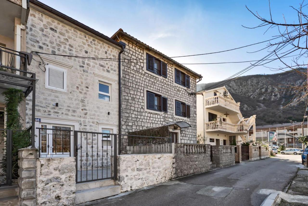 Apartments Sophia Kotor Exterior photo
